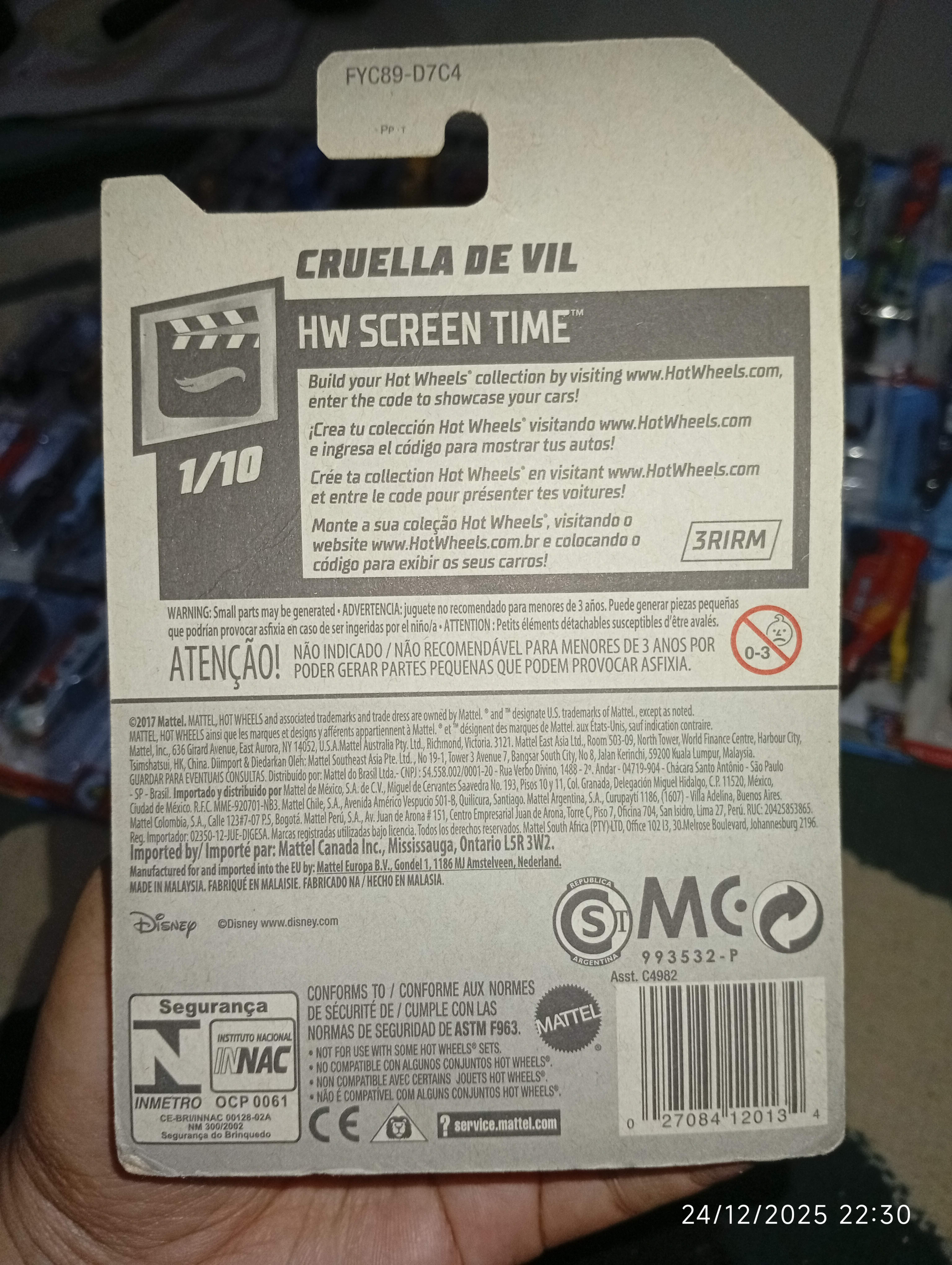 Hot Wheels Disney 101 Dalmatians Cruella De Vil Car