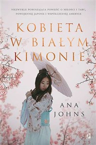 Kobieta w białym kimonie 