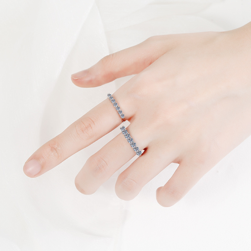 Elegant Moissanite Open Ring