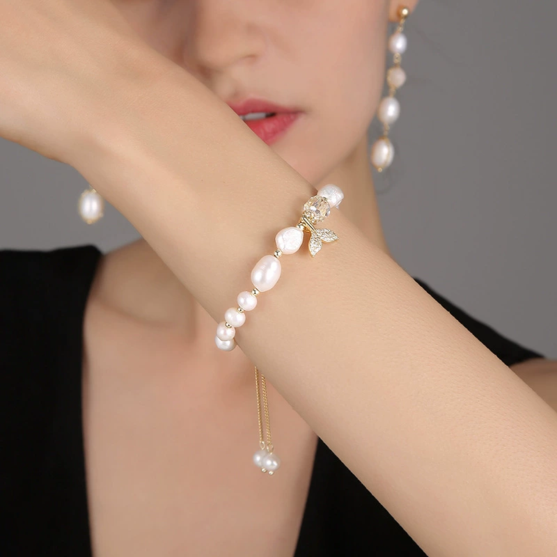 Nerida Pearl Charm Bracelet