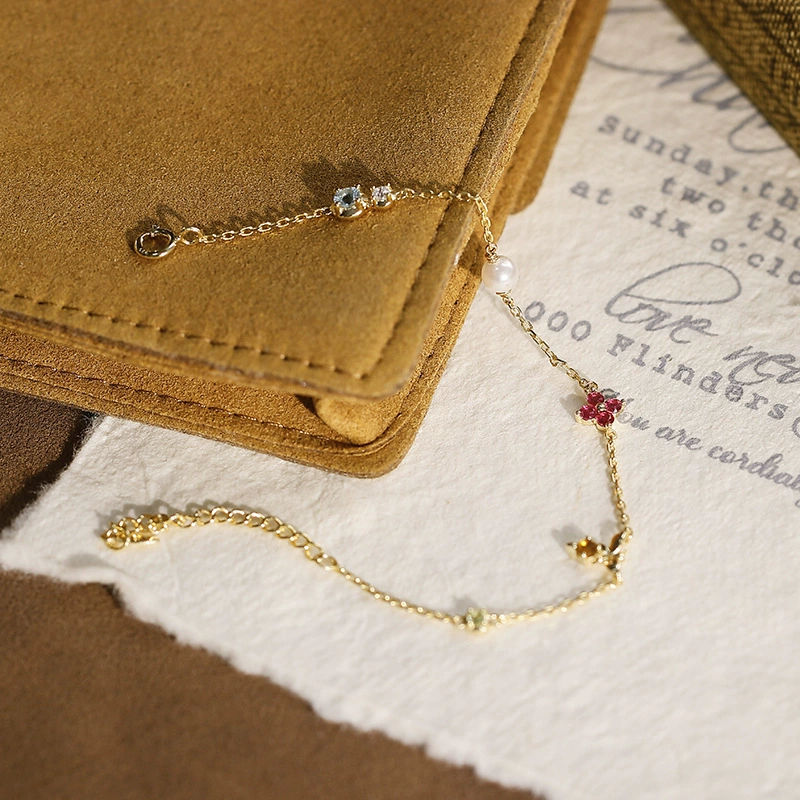 Florette – Multi-Stone Bee & Blossom Bracelet