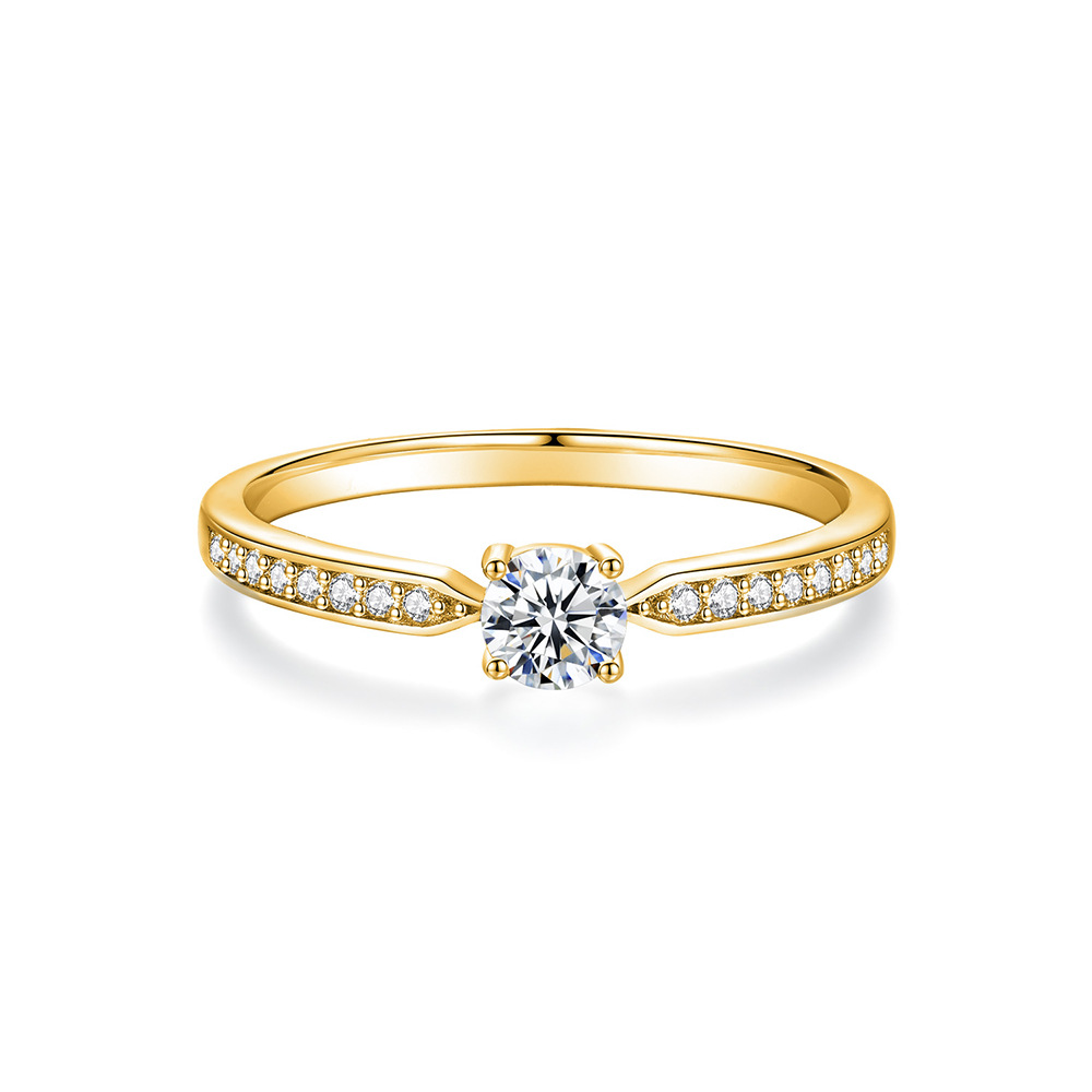 Ruona Moissanite Solitaire Ring