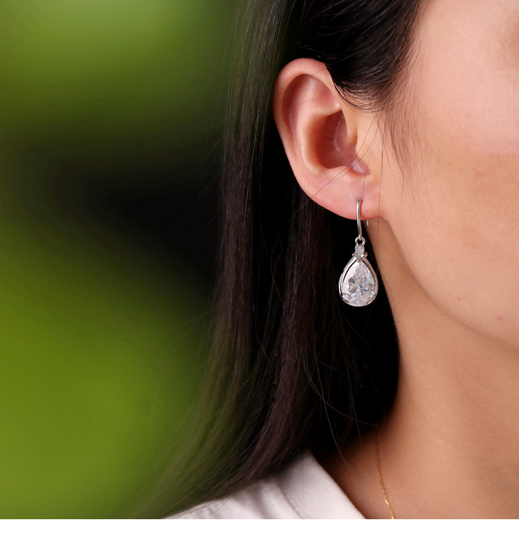 Seraphine – Teardrop 925 Silver Earrings