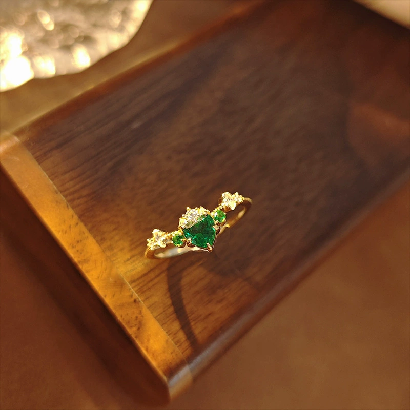 Emerald Heart & Moissanite Crown Ring