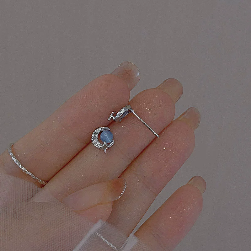 Lunara Glow – Star & Moon Cat’s Eye Earrings