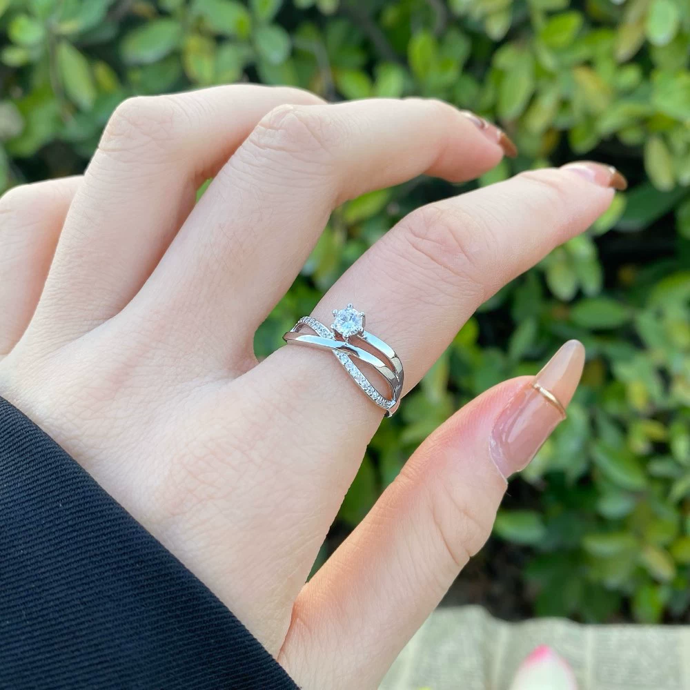 Eterna – Infinity Embrace Sterling Silver Ring