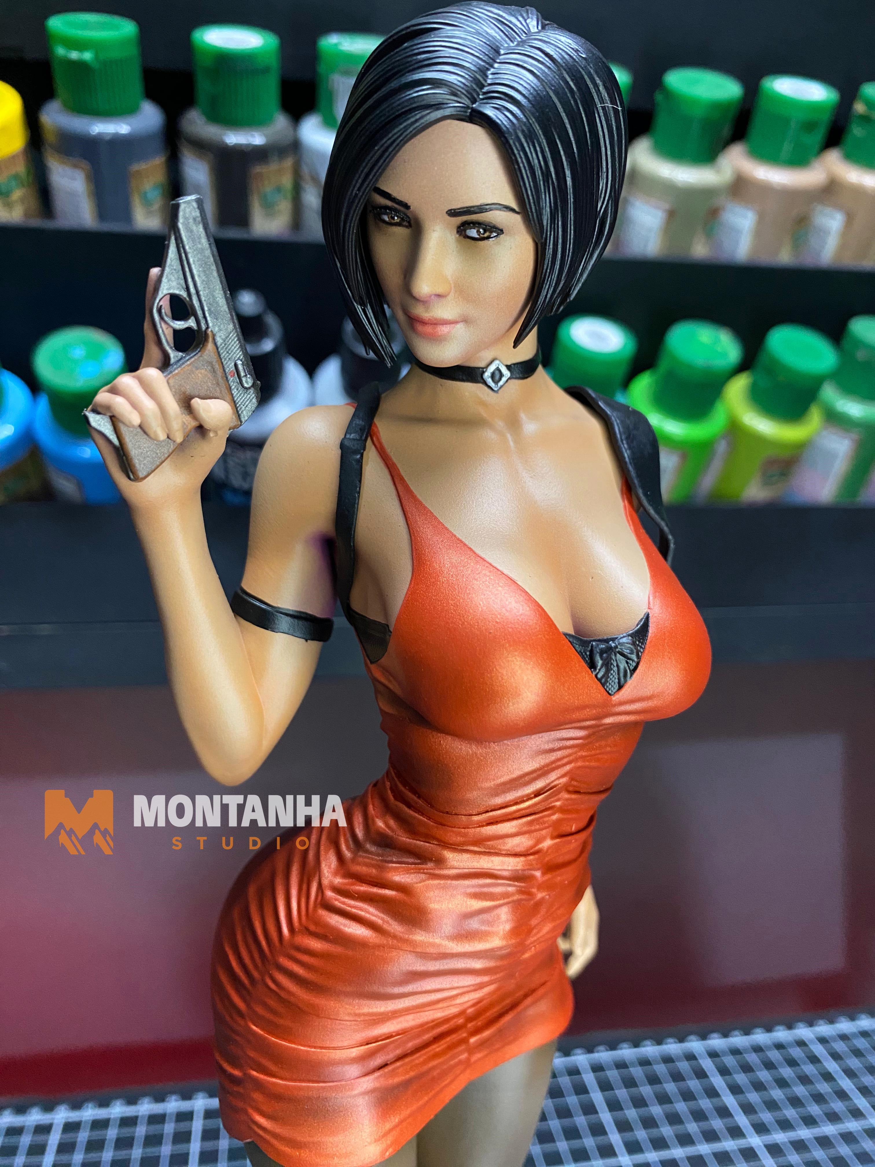 FBI Agent A Wong RE2 1/6 Scale