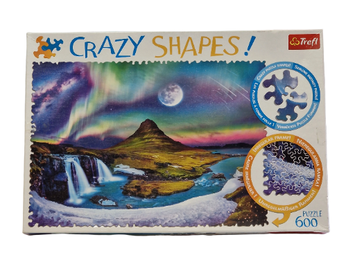 Trefl Crazy Shapes dėlionė virš islandijos 600 detalių