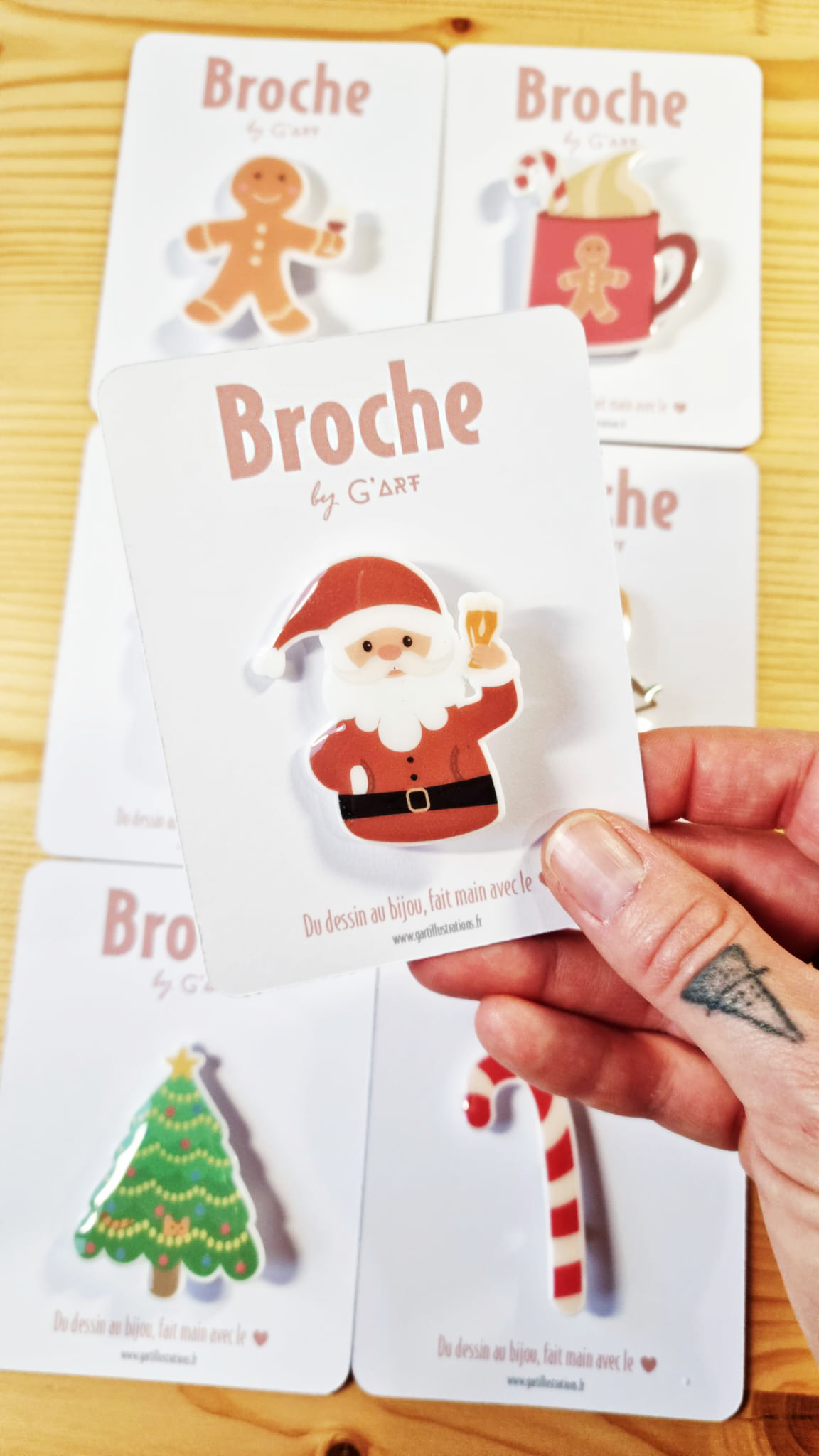 Broche père Noël sous pression 