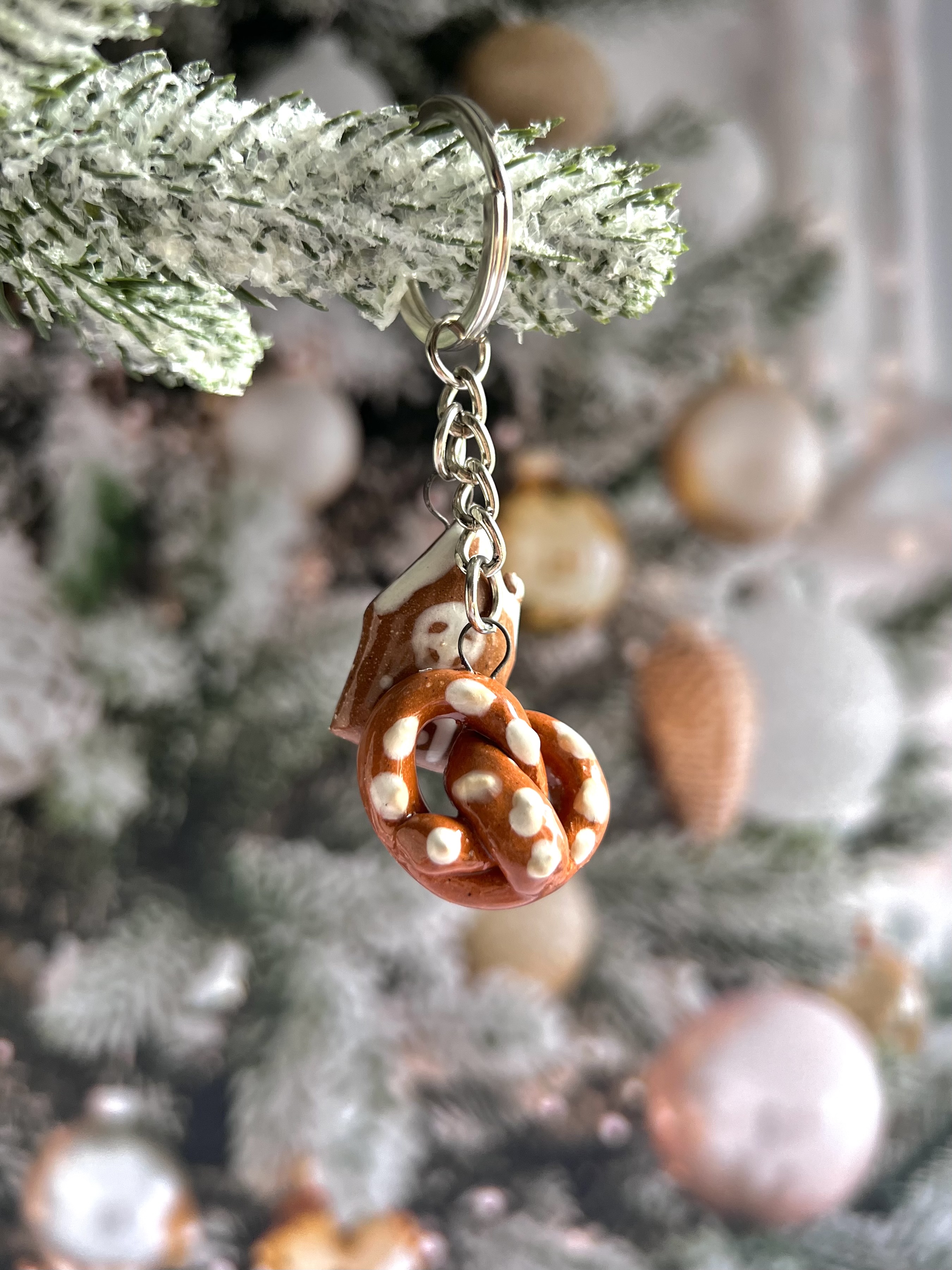 Gingerhouse & Pretzel