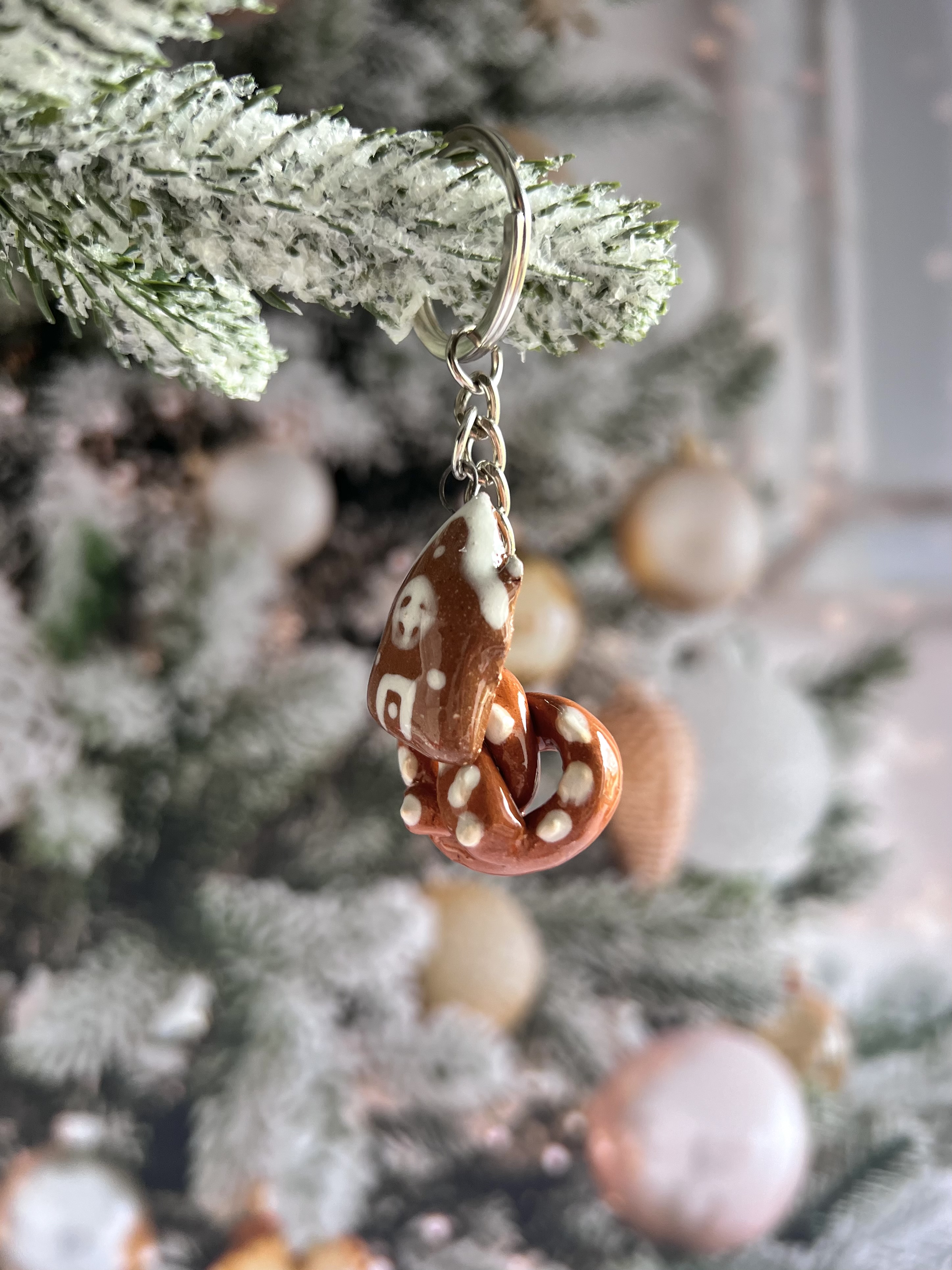 Gingerhouse & Pretzel