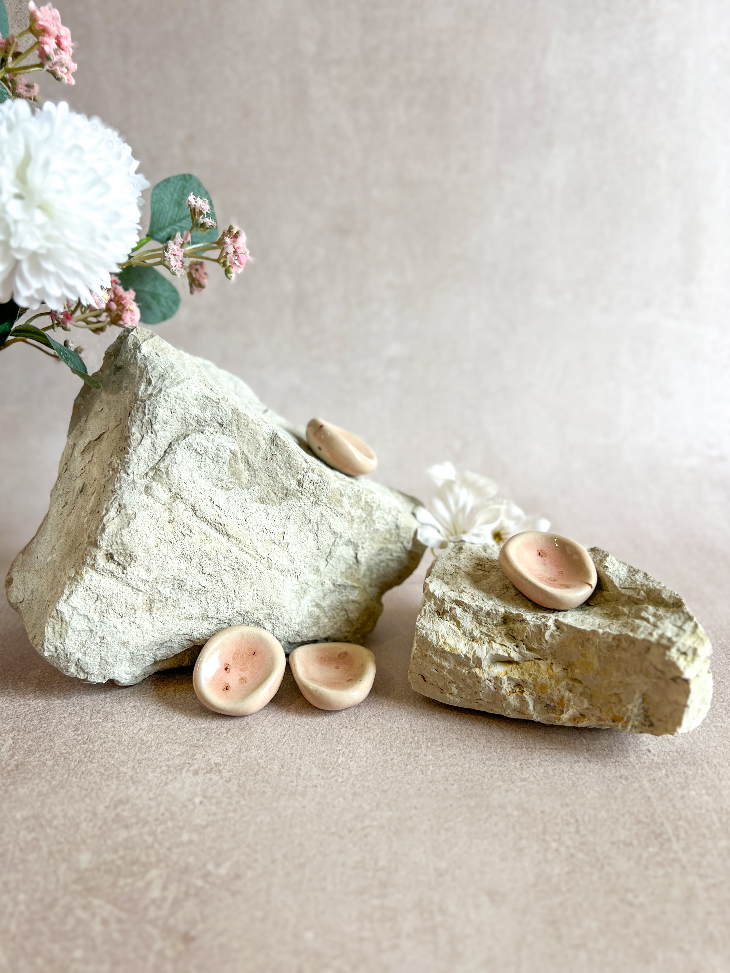 Worry Stone "Morganite 2.0"