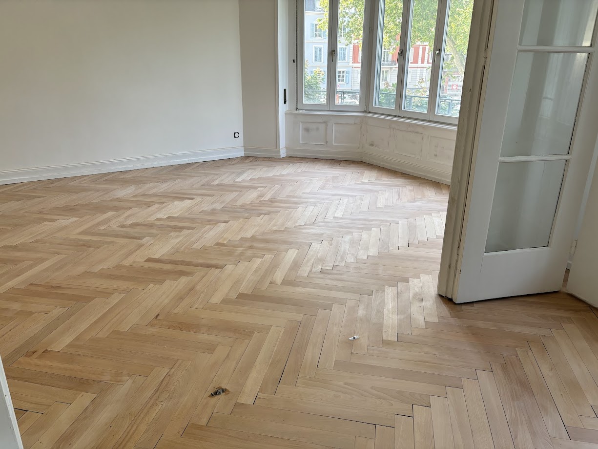 Vitrification de Parquet Ancien: Protégez et Sublimez Vos Sols en Bois à Colmar