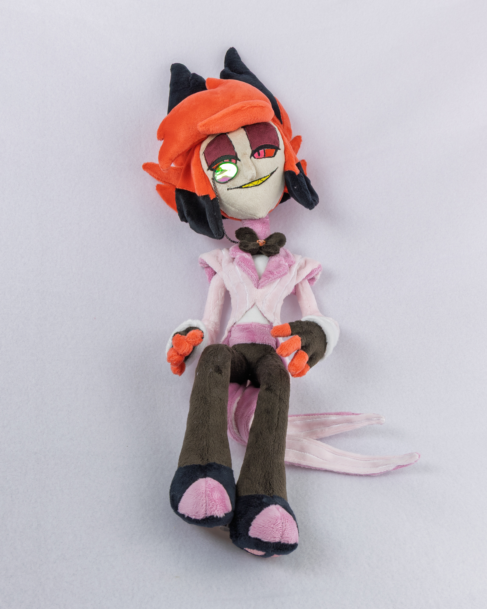Alastor Pink Outfit (season 2)