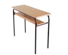 Table Biplace avec Tablette – Partage et Praticité