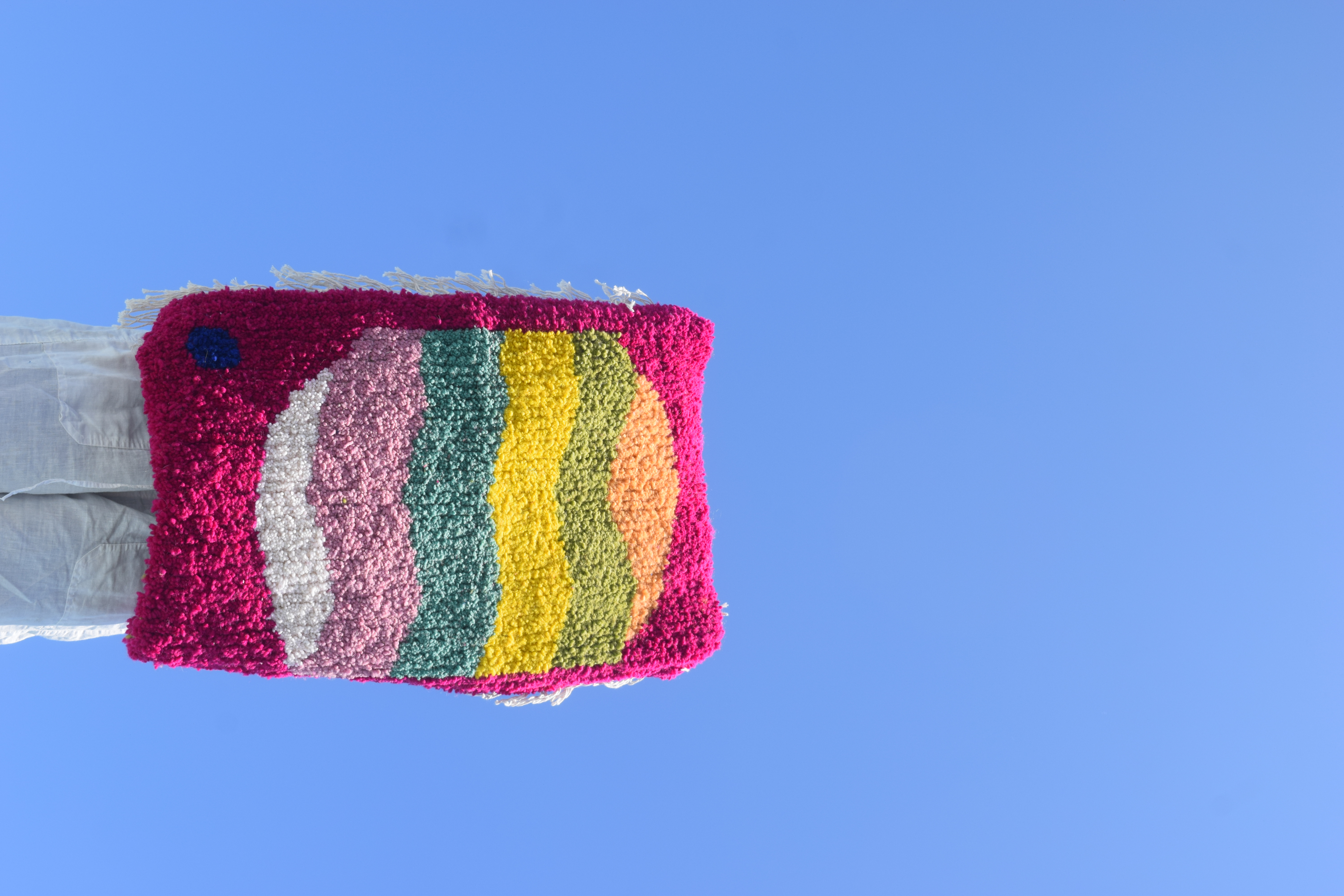 WAVES (83 cm x 51 cm)