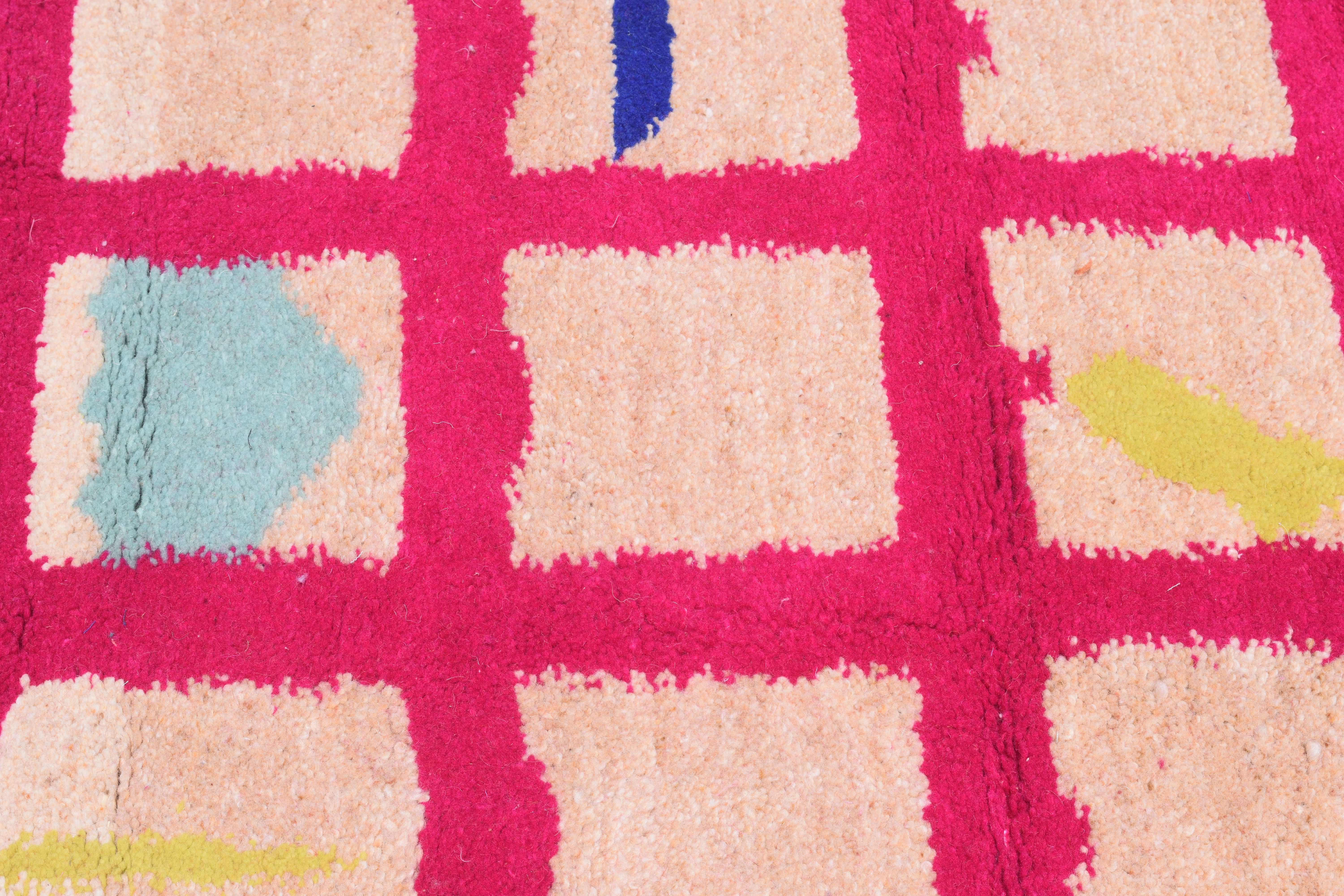 PINK DAMIER (205 cm x 150 cm)