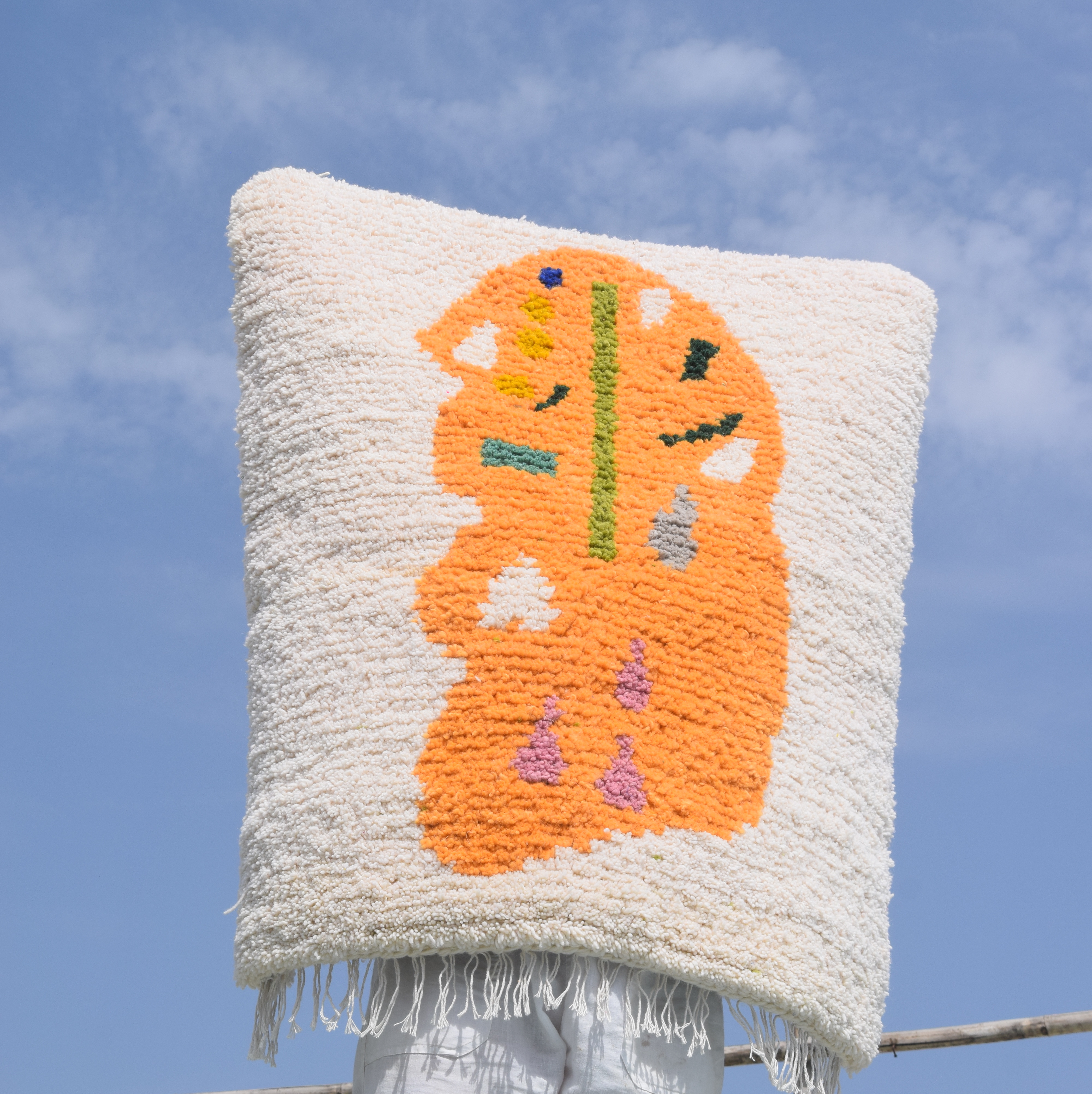 ZUU (83 cm X 106 cm) 