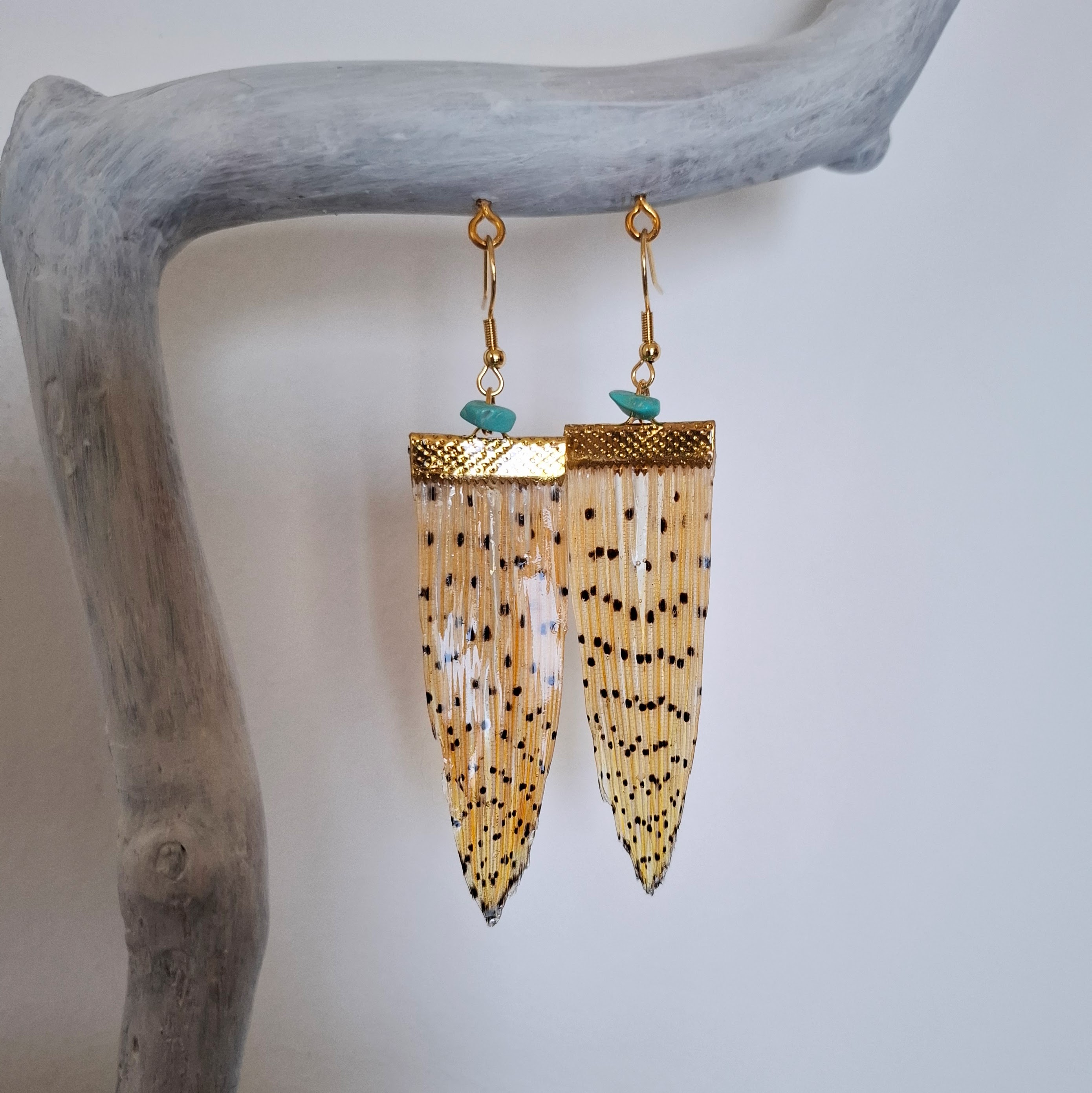 Earrings - Tails - #011