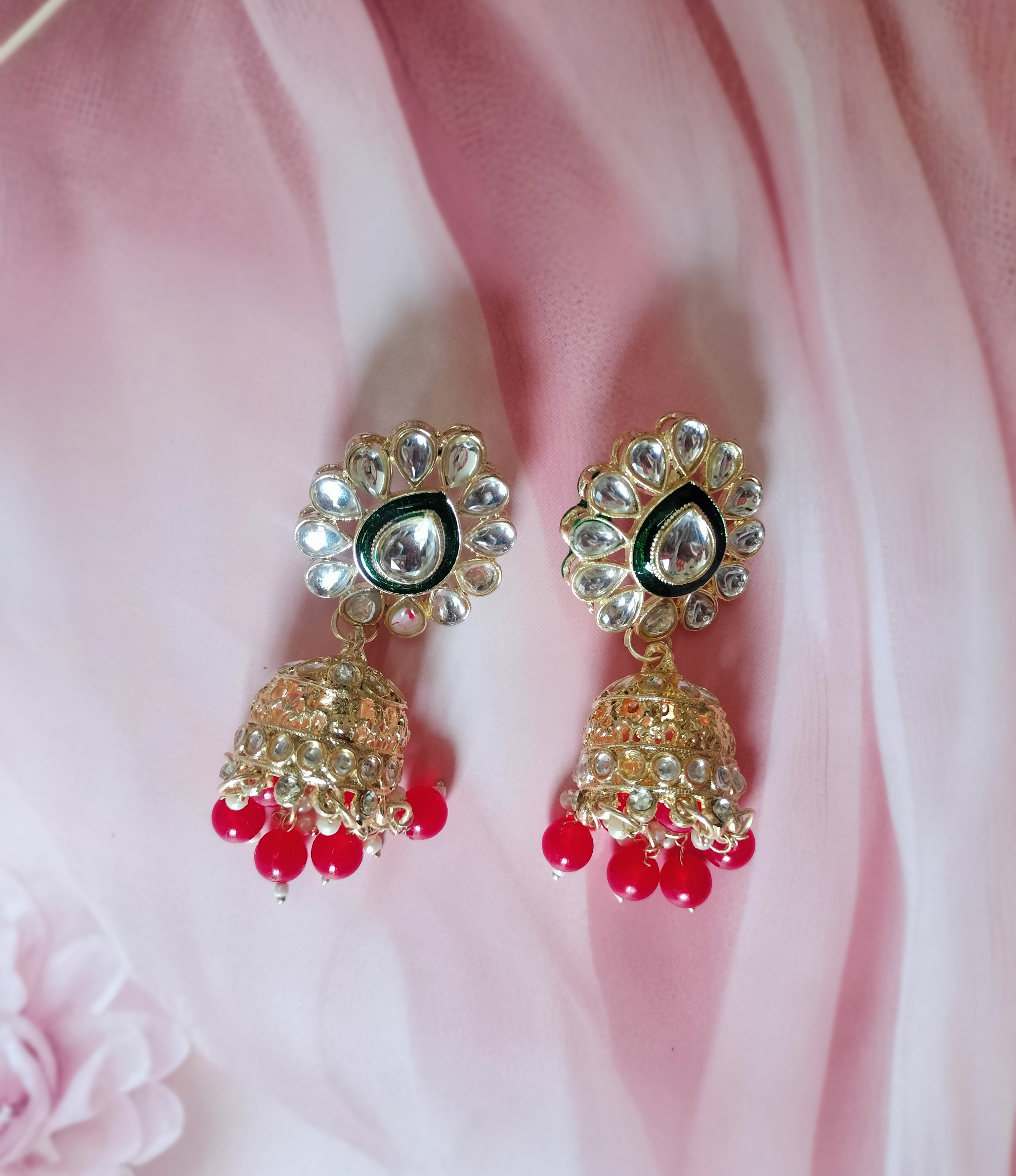 Traditional Kundan Jewelry Set