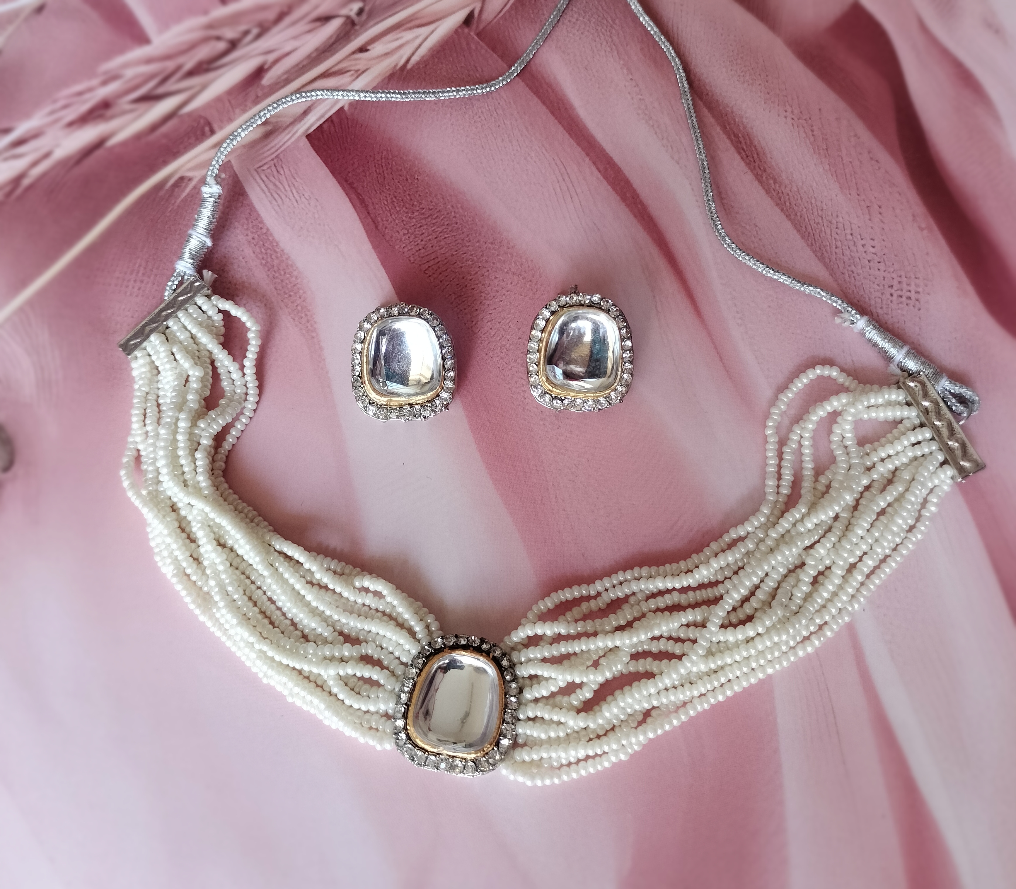 Elegant Pearl Necklace and Earring Set