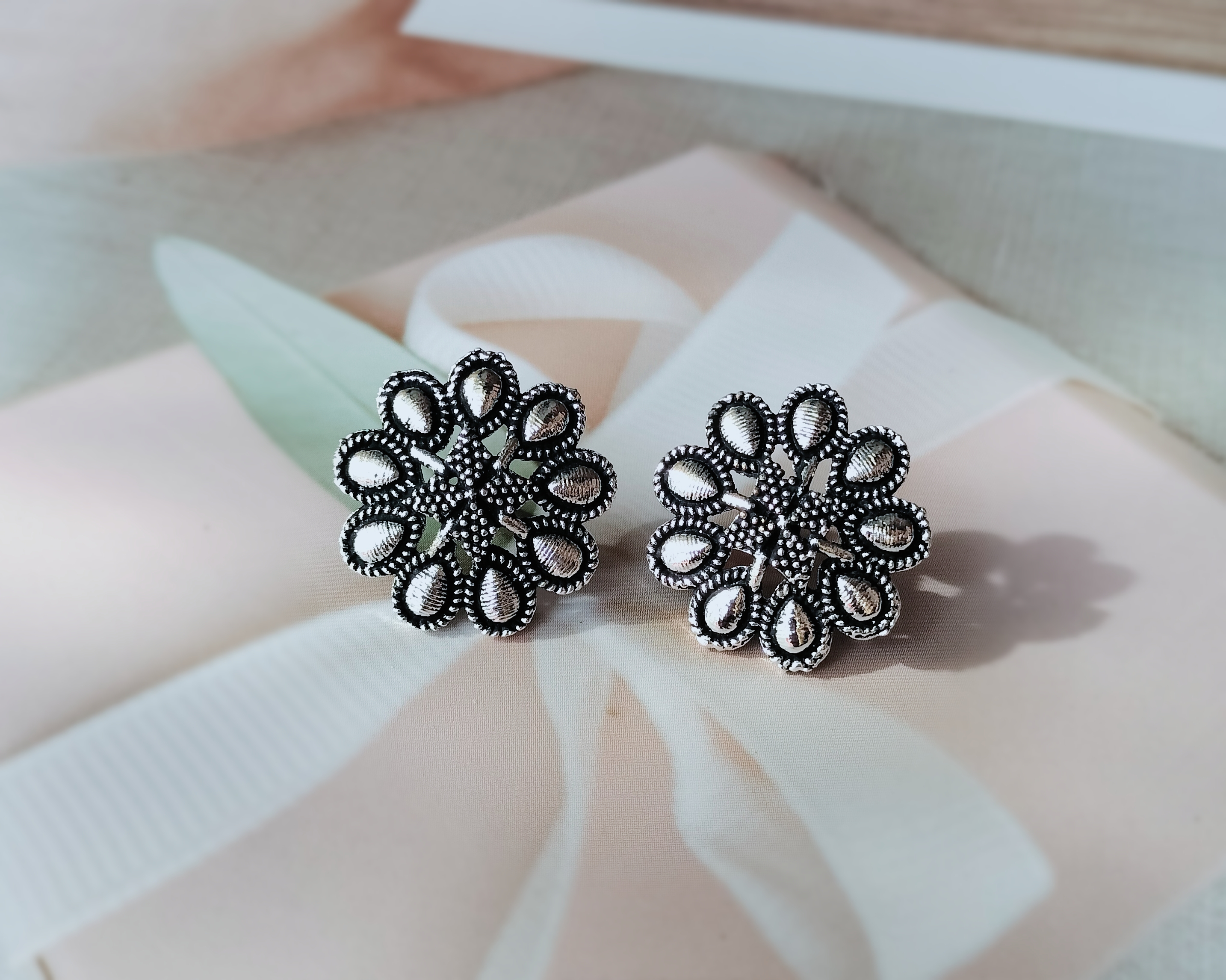Elegant Floral oxidised Earrings