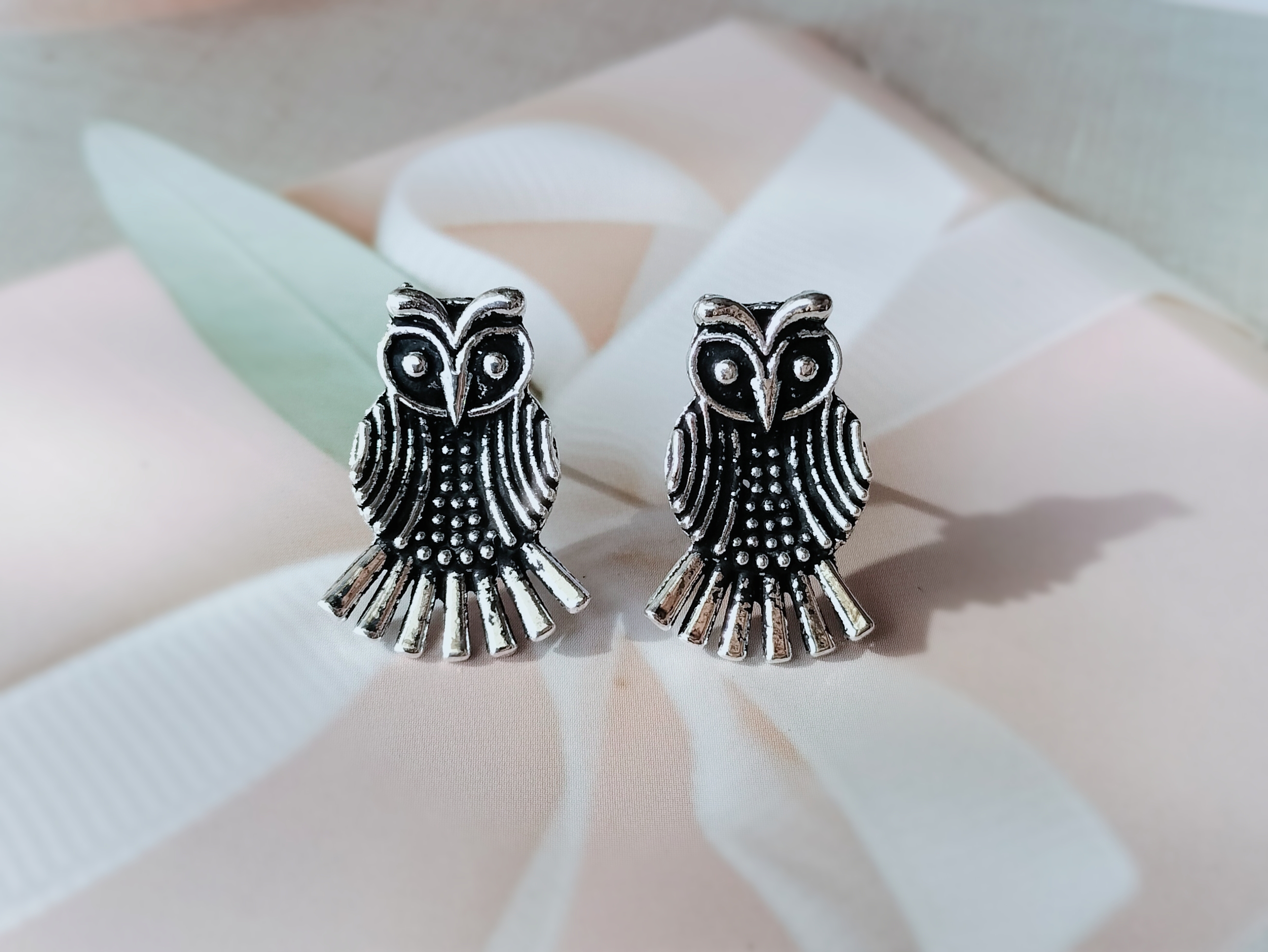 Owl-shaped oxidised Earrings