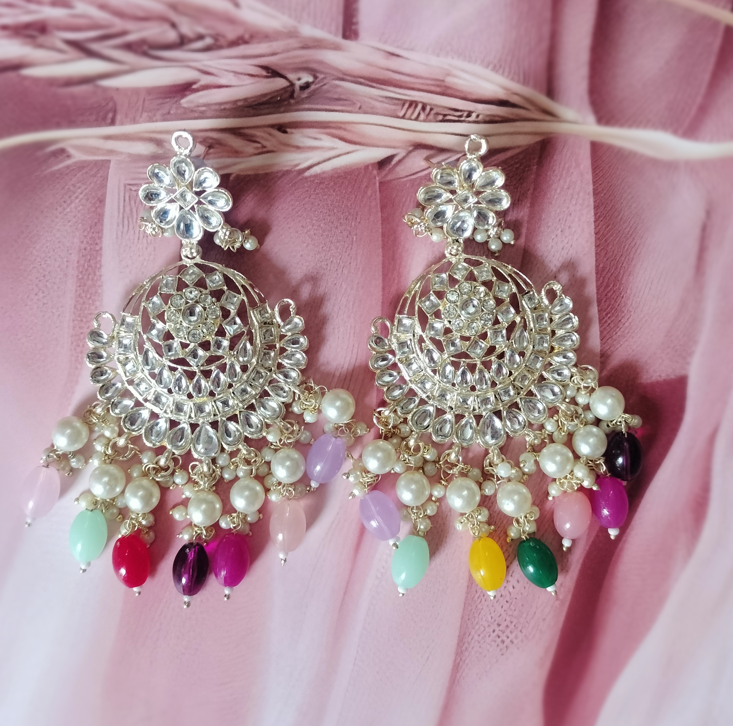 Traditional Kundan Jewelry Set