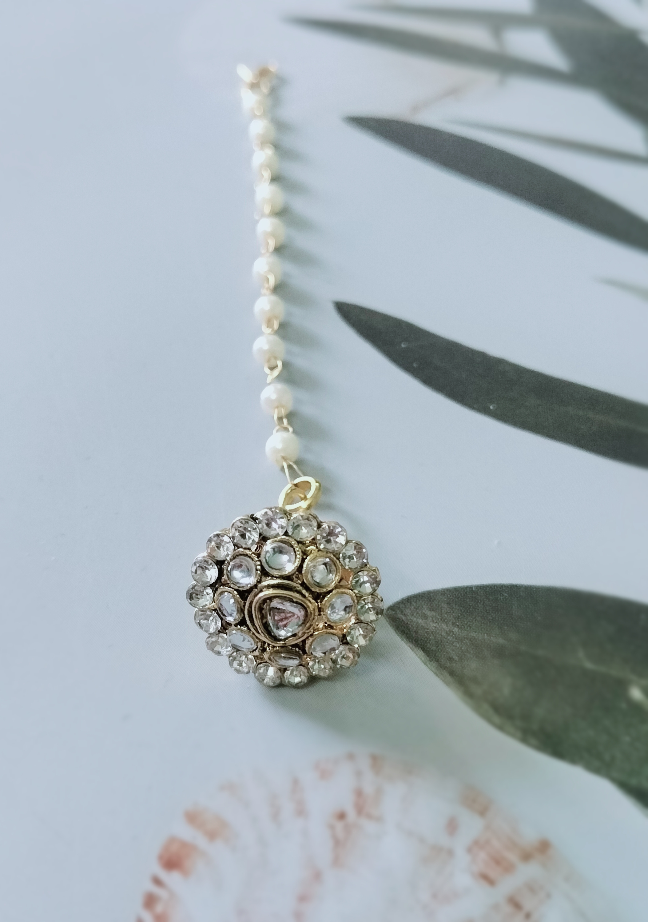 Elegant Pearl mangtika