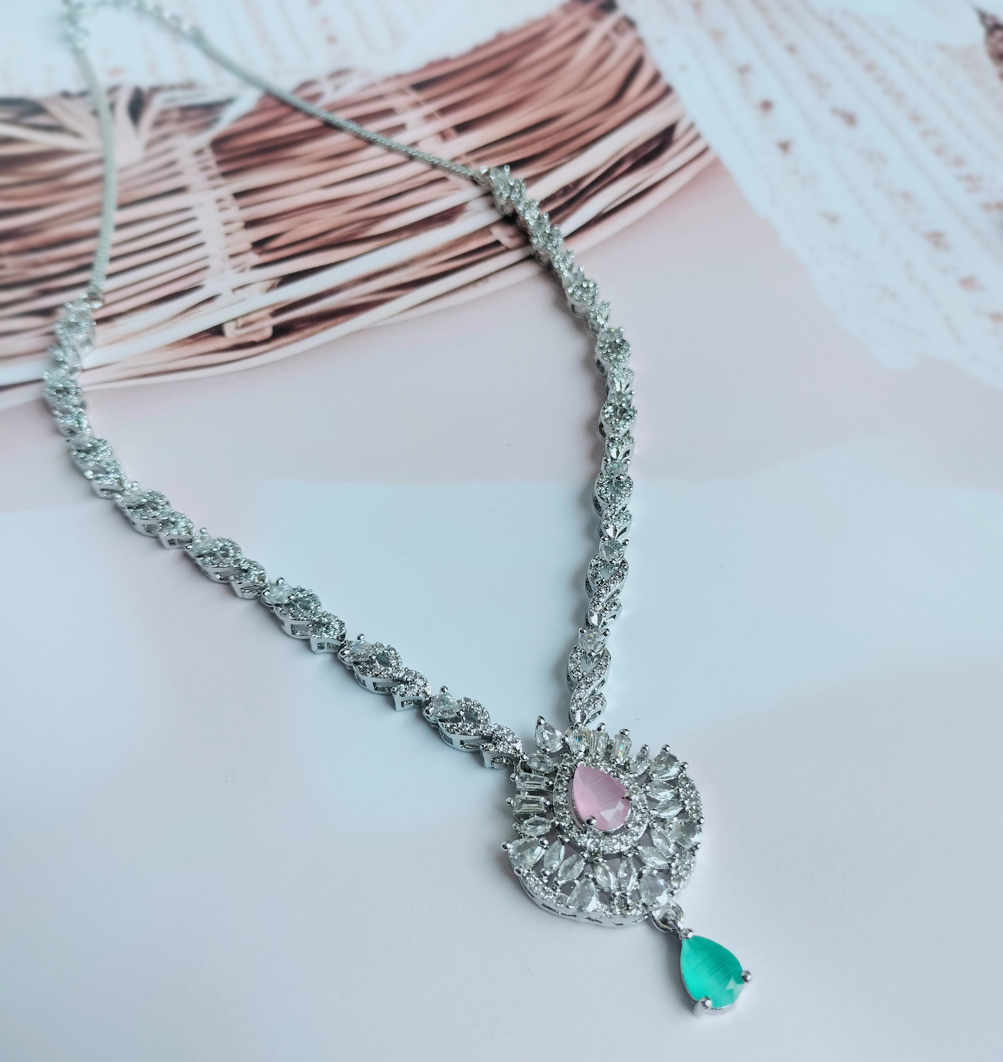 Elegant AD Jewelry Set