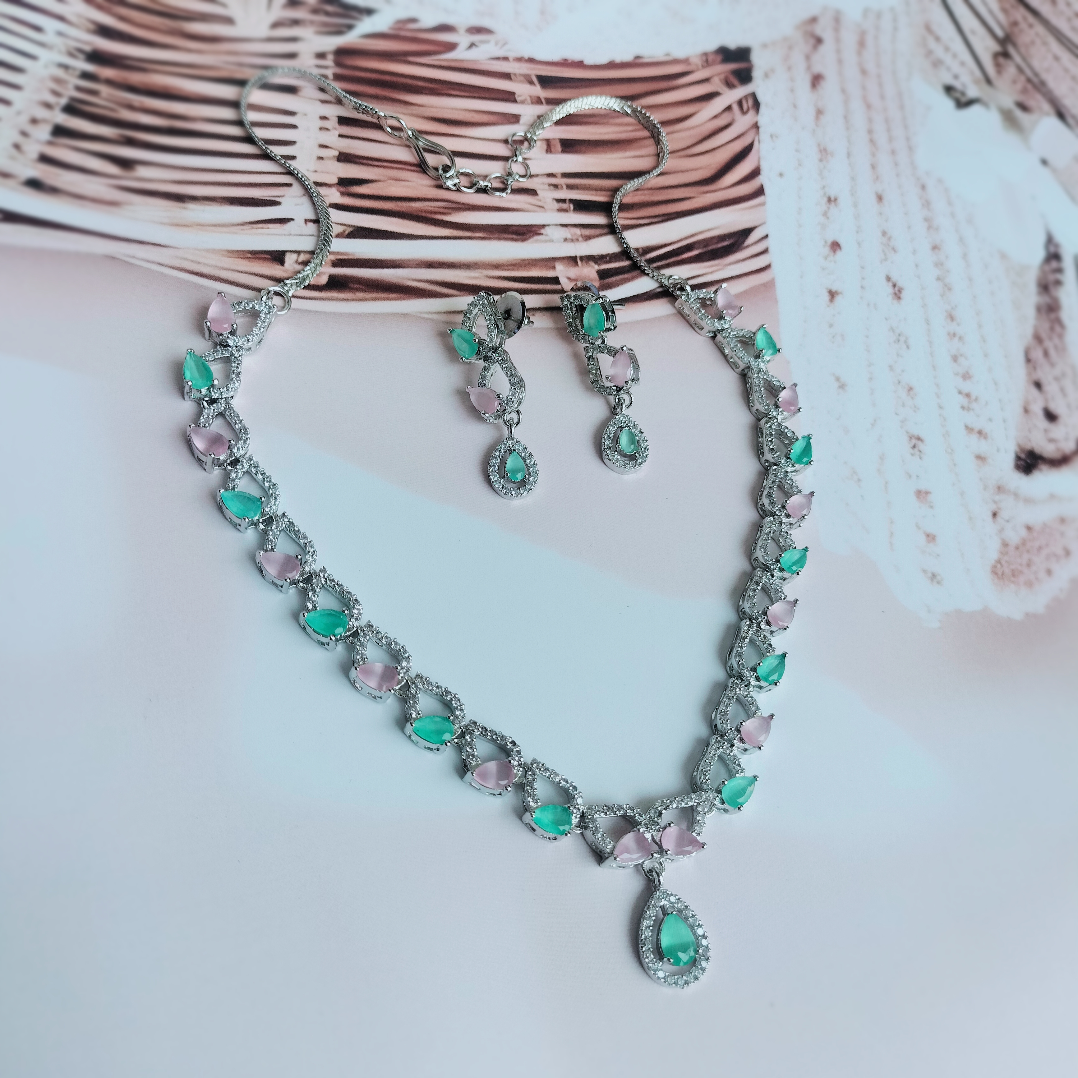 Elegant AD Jewelry Set