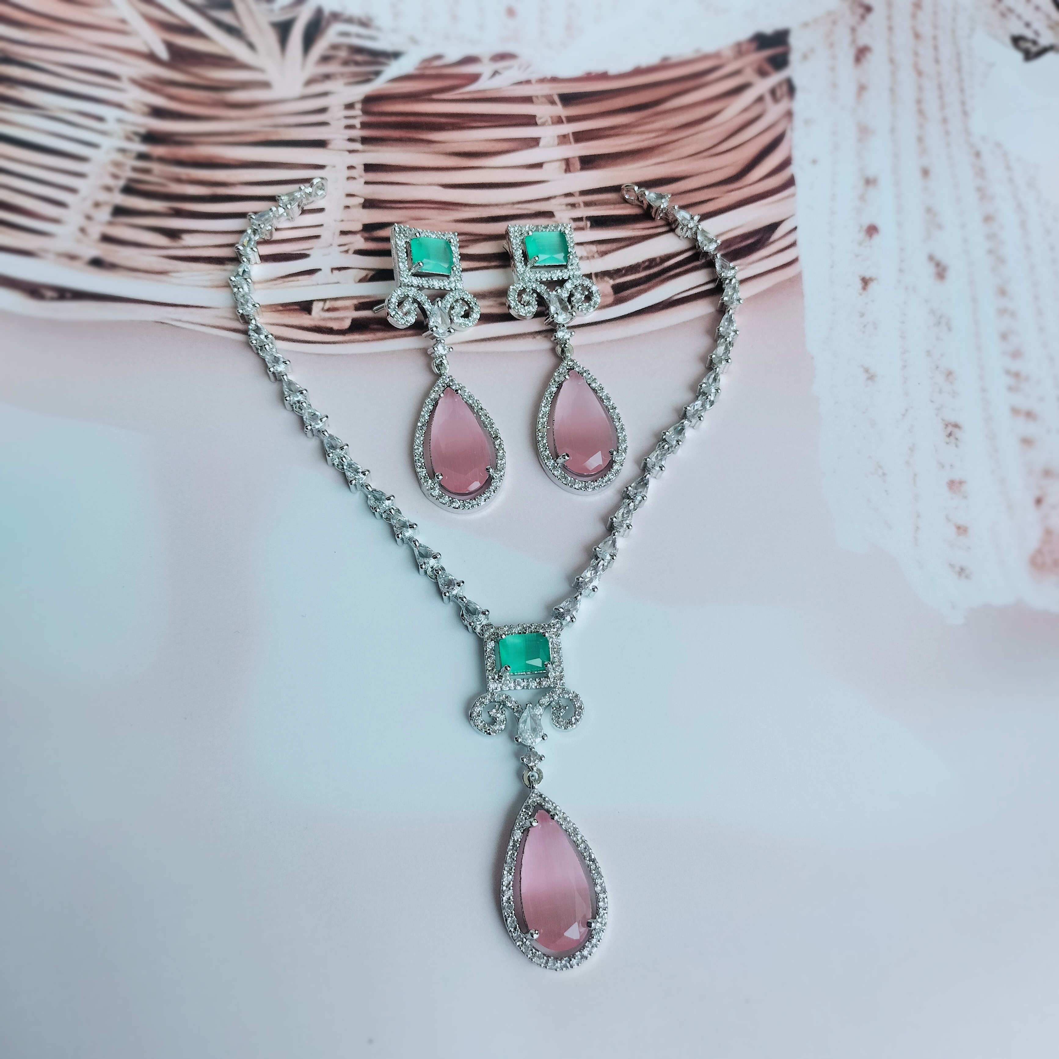 Elegant AD Jewelry Set