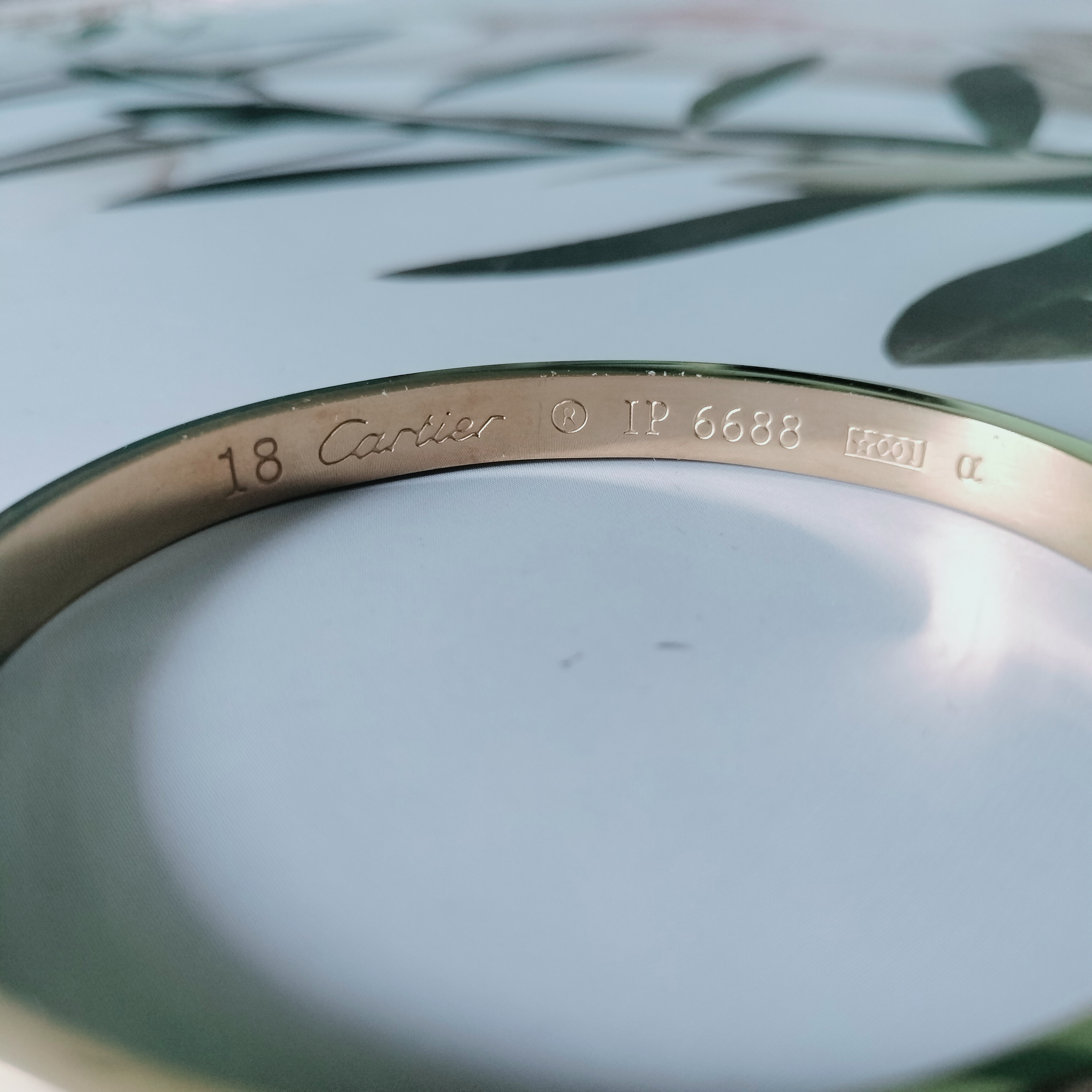 Antitarnish Golden cartier Bracelet