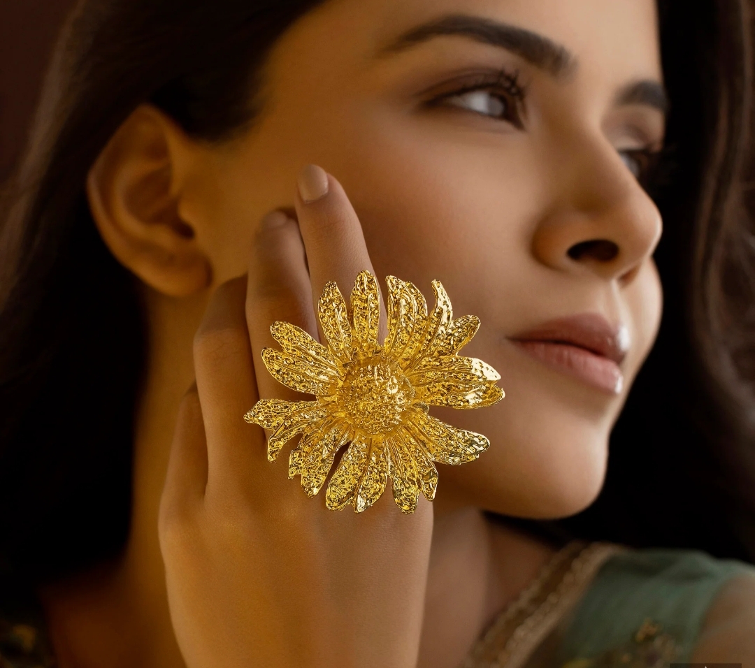 Anti-Tarnish golden sunflower Statement Ring