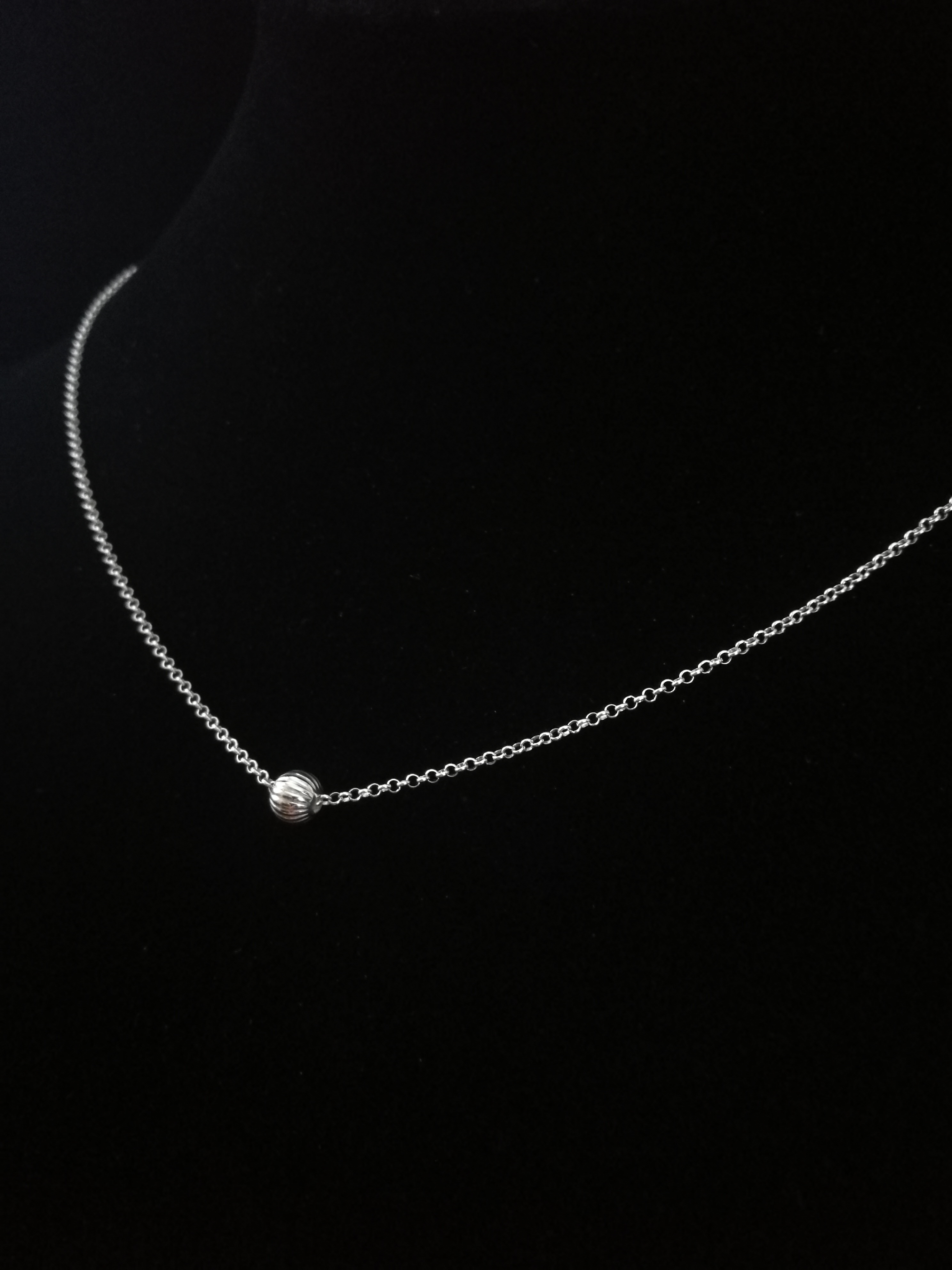 Kaklo papuošalas "Sfera II"