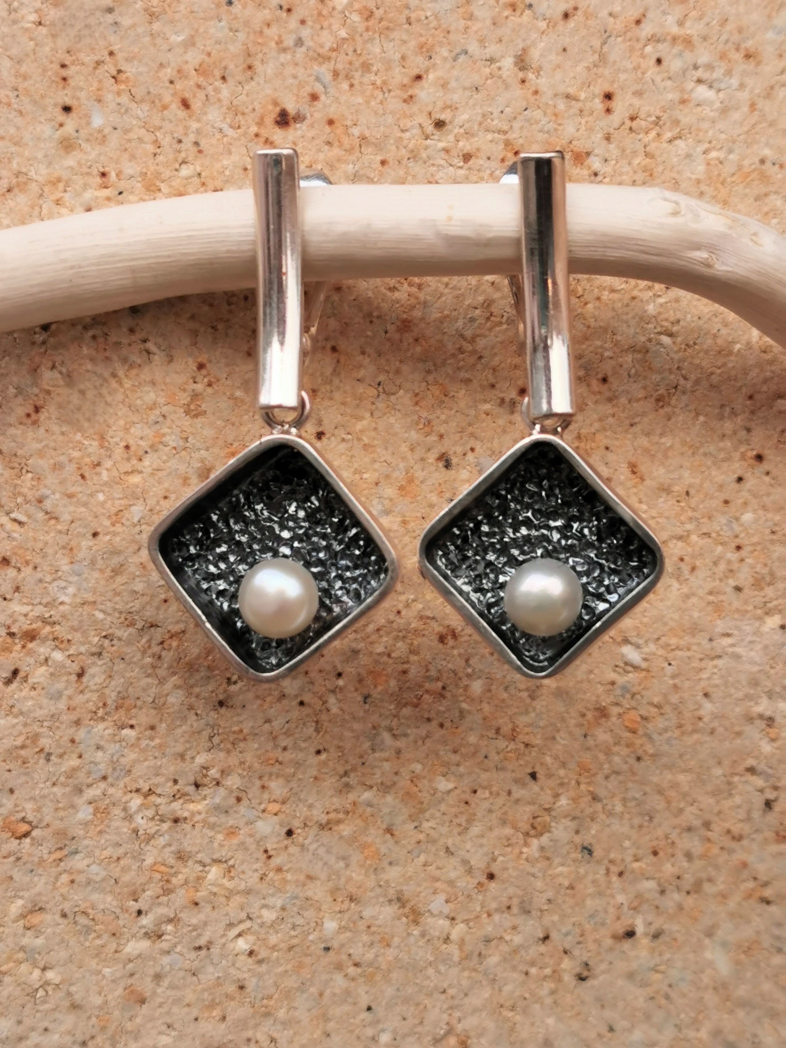 Auskarai "Mėnesiena"