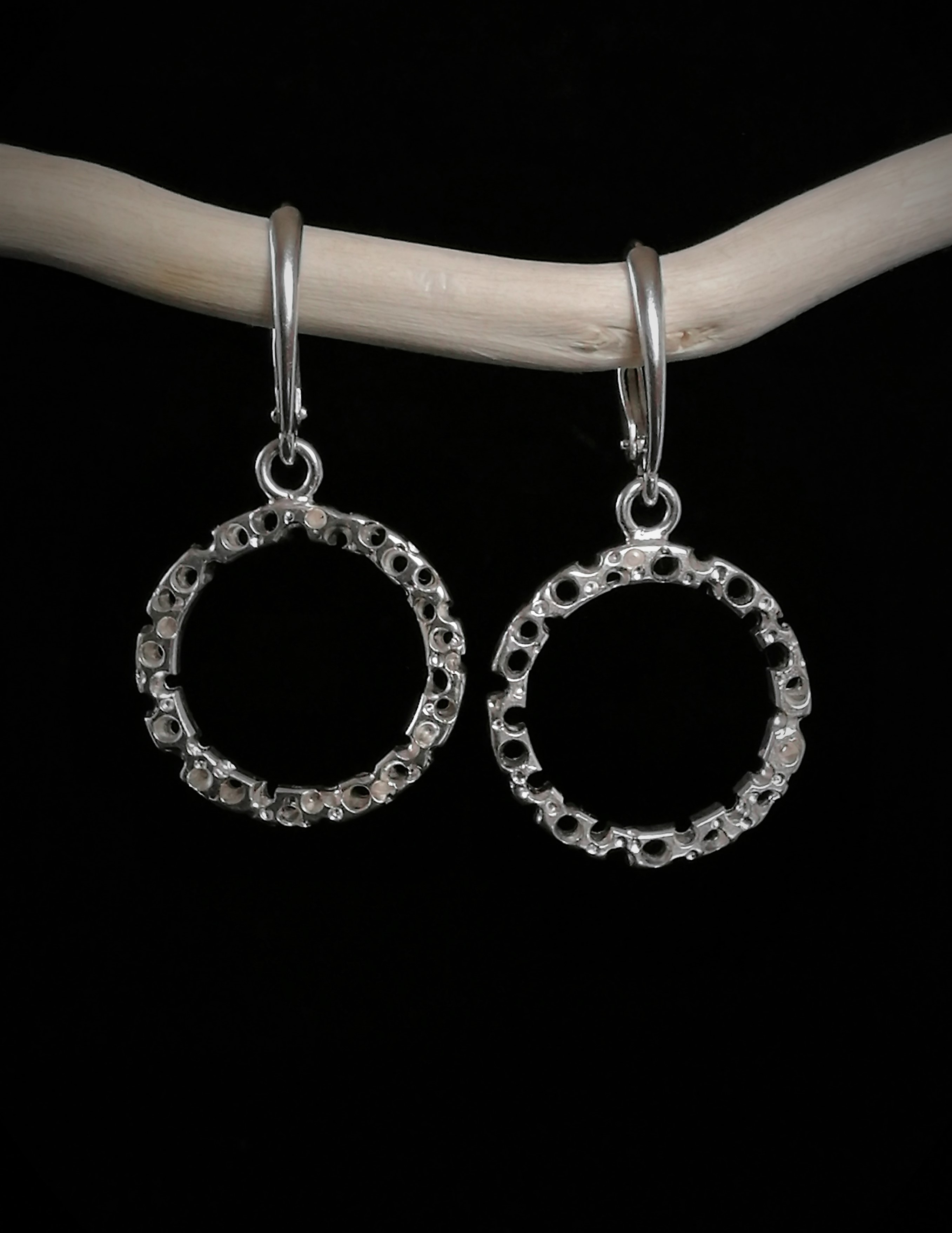 Auskarai "Lengvumas"