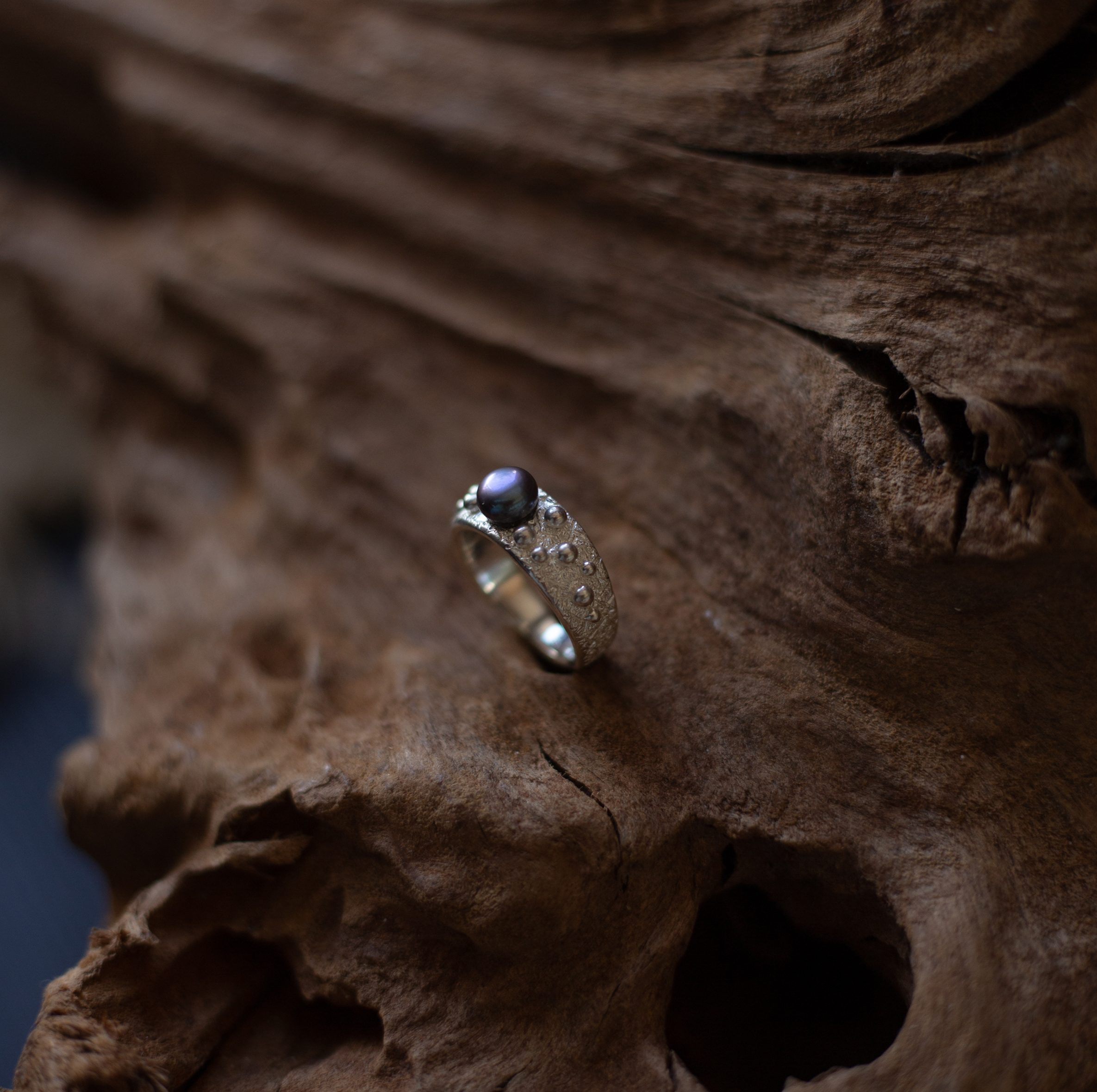 Žiedas "Vakarėjant"