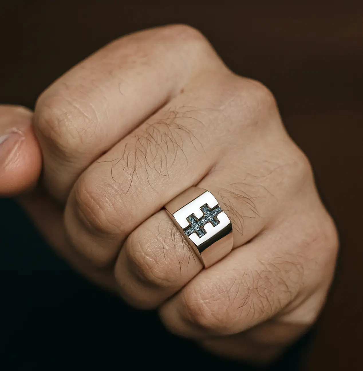 A ring with the Cross of Vytis