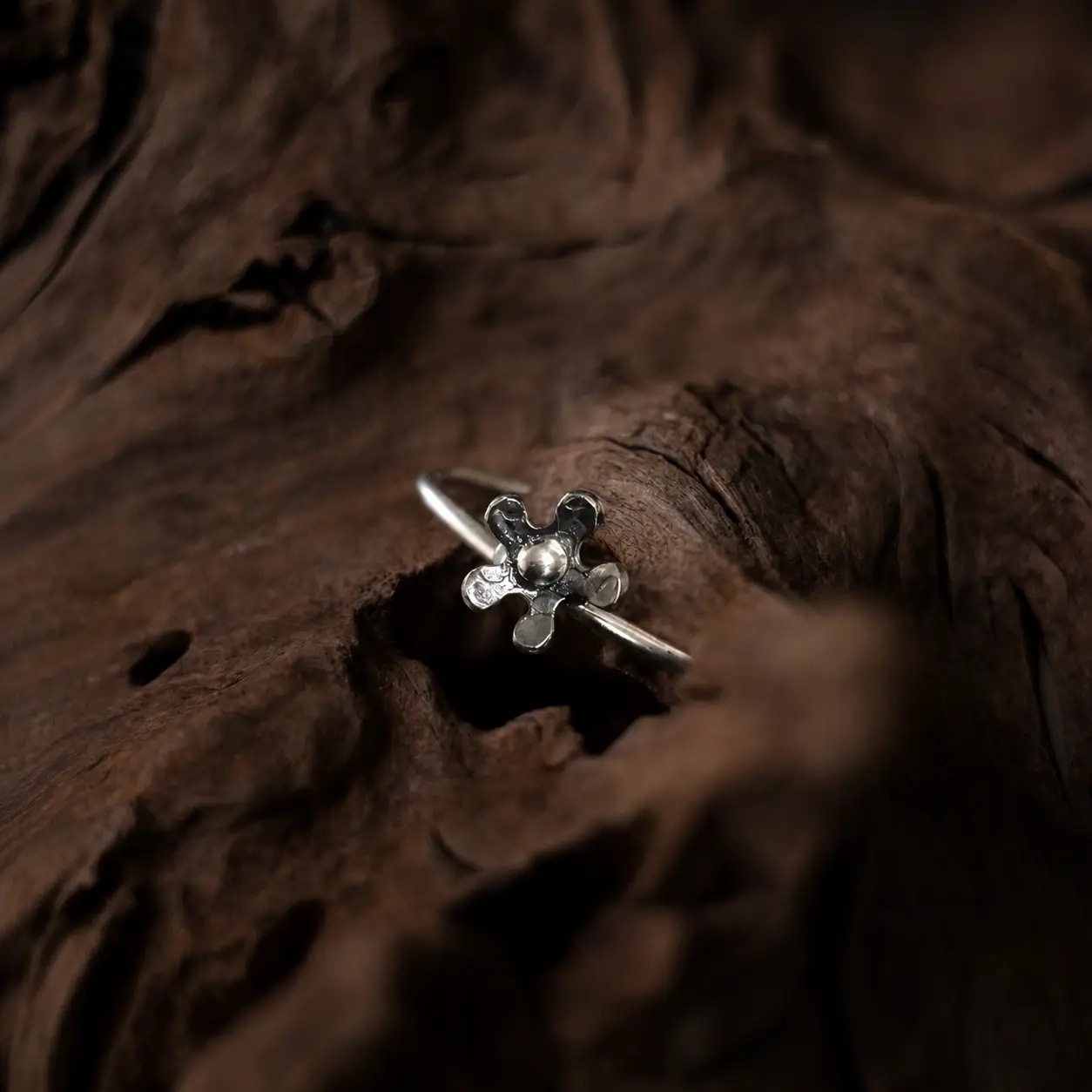 Ring "Chamomile"