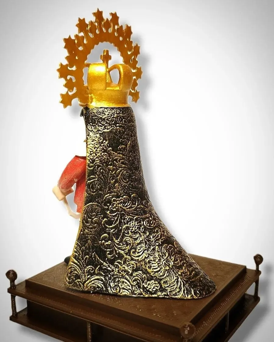 Manto de Virgen sin pañuelo