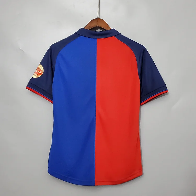 Camiseta de fútbol retro local del Barcelona 1999/2000 versión 100.º aniversario