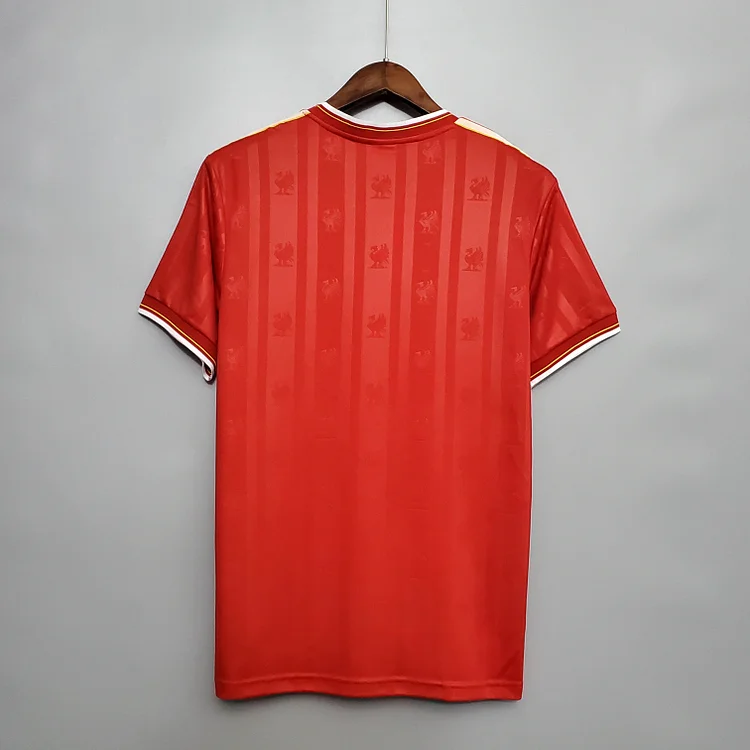 Camiseta de fútbol retro local del Liverpool 1985/1986