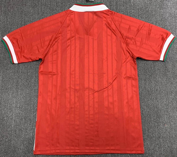 Camiseta de fútbol retro local del Liverpool 1993/1995
