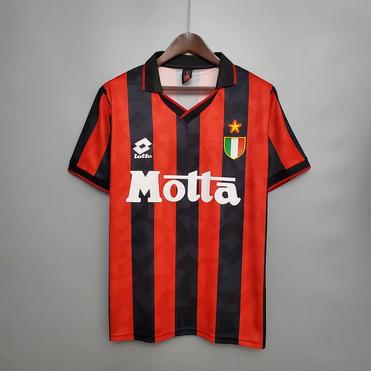 Camiseta de fútbol retro local del AC Milan 1993/1994