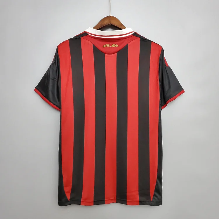 Camiseta de fútbol retro local del AC Milan 2009/2010