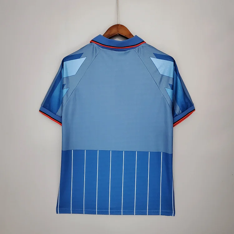 Camiseta de fútbol retro de visitante del AC Milan 1995/1996
