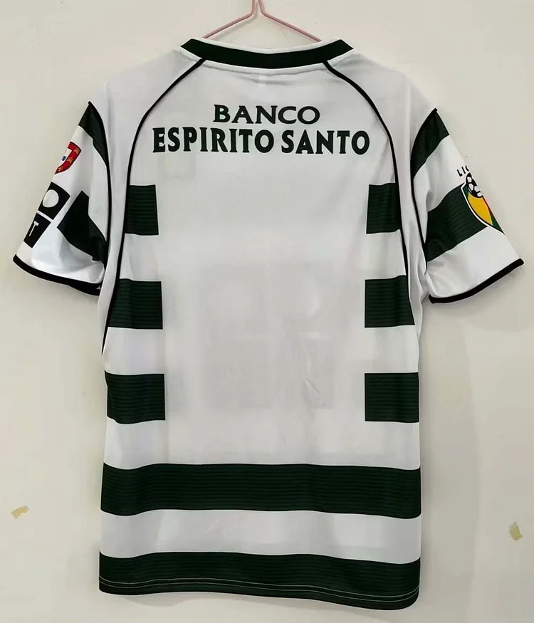 Camiseta de fútbol retro local del Sporting de Lisboa