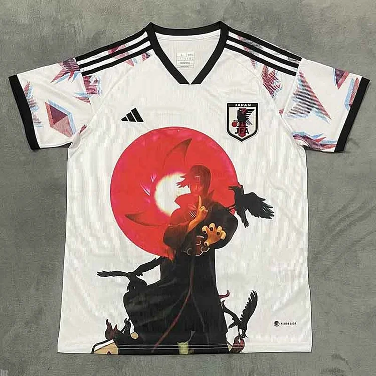 Camiseta edición especial Japón Uchiha Itachi 2025