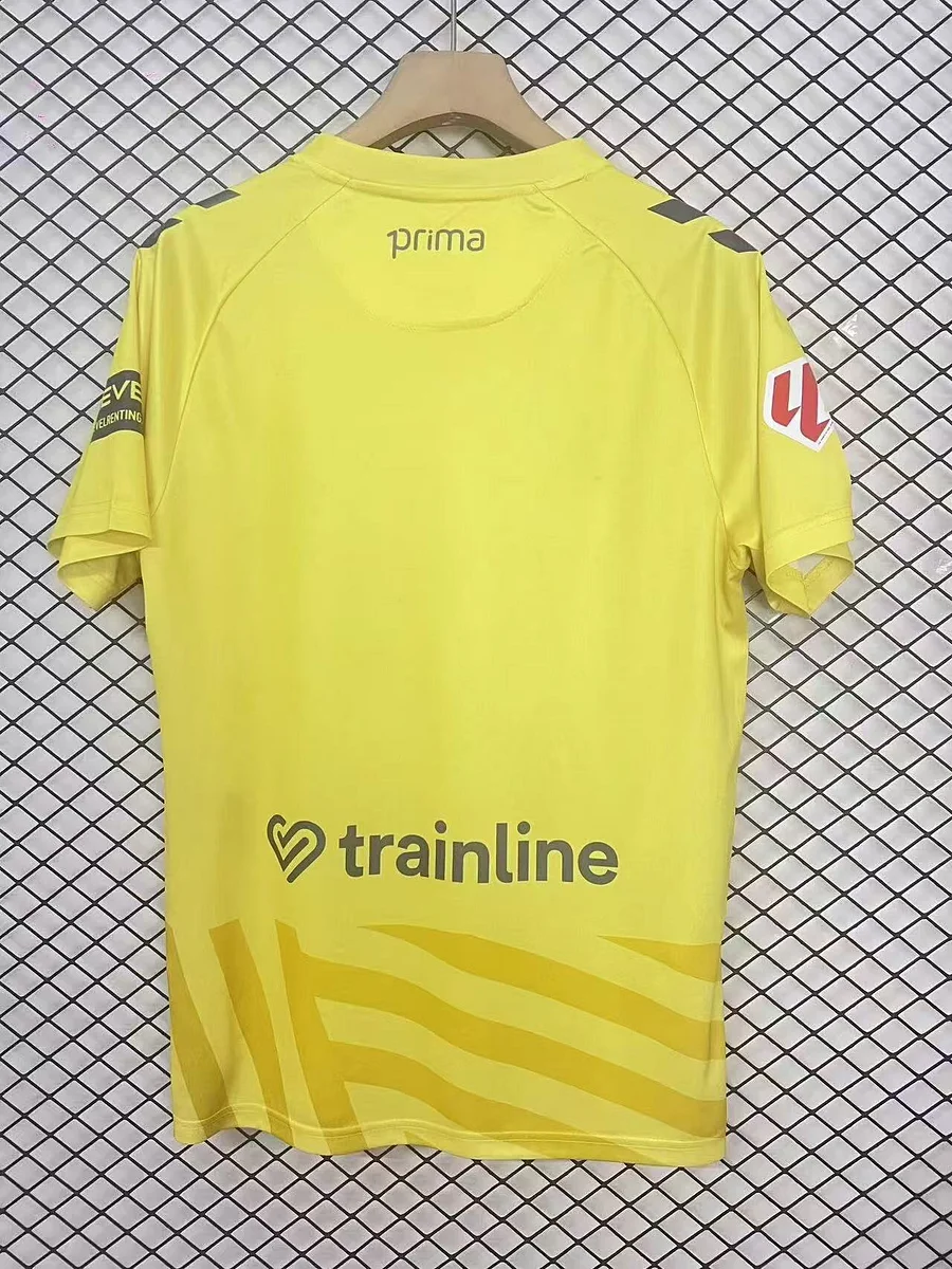Camiseta portero amarilla del Real Betis 2025/2026